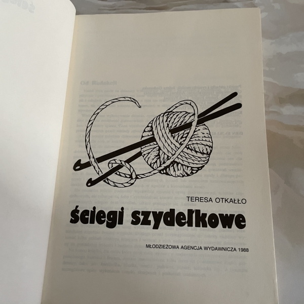 Ściegi szydełkowe - Teresa Otkałło