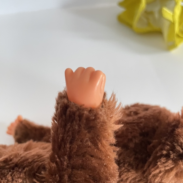 Miś Russ Tubby przyjaciel Monchhichi - maskotka