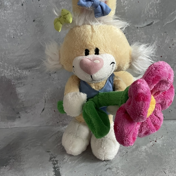 Króliczek Mimihopps z kwiatkiem - Diddl - maskotka pluszak Zajączek
