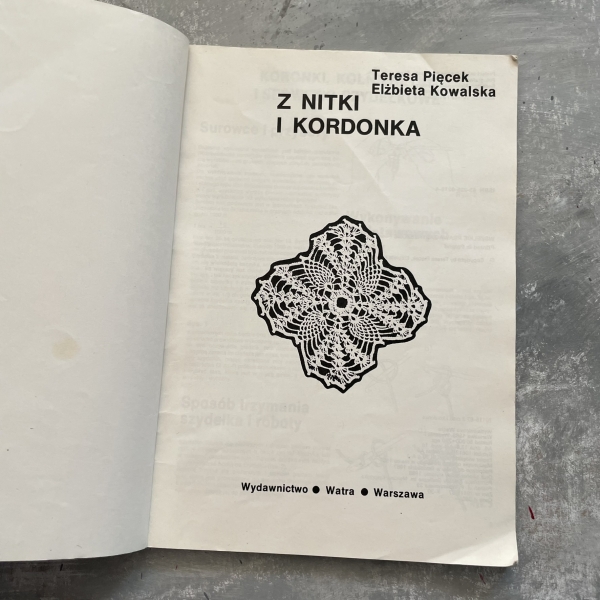 Z nitki i kordonka - Teresa Pięcek, Elżbieta Kowalska