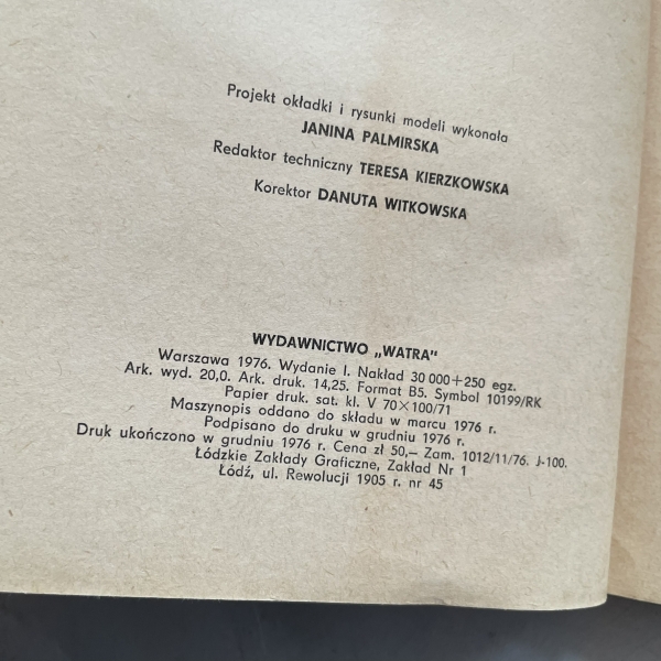 Kulisy kroju i szycia. Żakiety, płaszcze, peleryny - Zofia Hanus