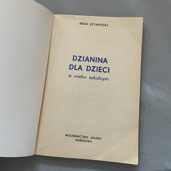 Dzianina dla dzieci w wieku szkolnym - Irena Szymańska