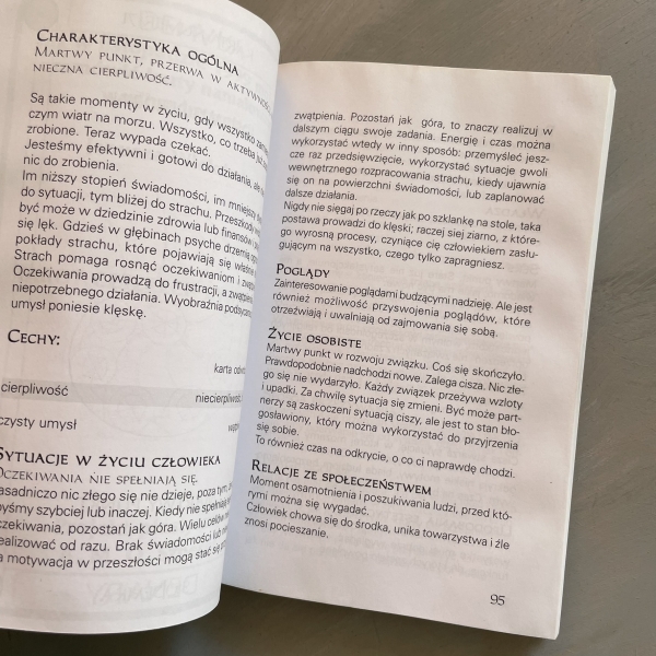 Tarot i cztery żywioły. Część I - ziemia - Janusz WIelobób