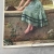 Pocztówka vintage kobieta w sukni