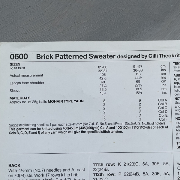 Knitting with Style  - 0600 - karta ze wzorem - sweter