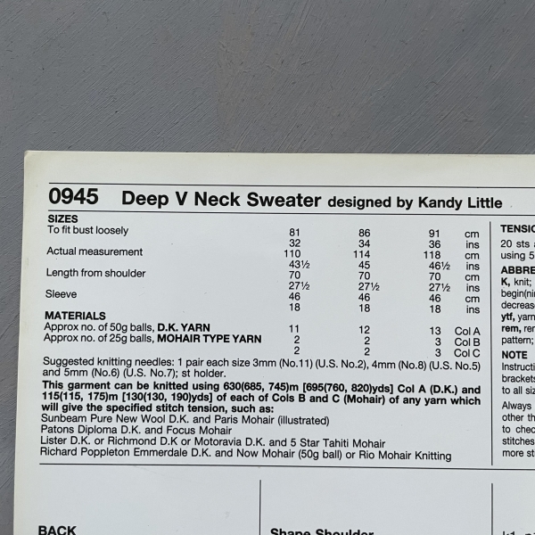 Knitting with Style - 0945 - karta ze wzorem - sweter