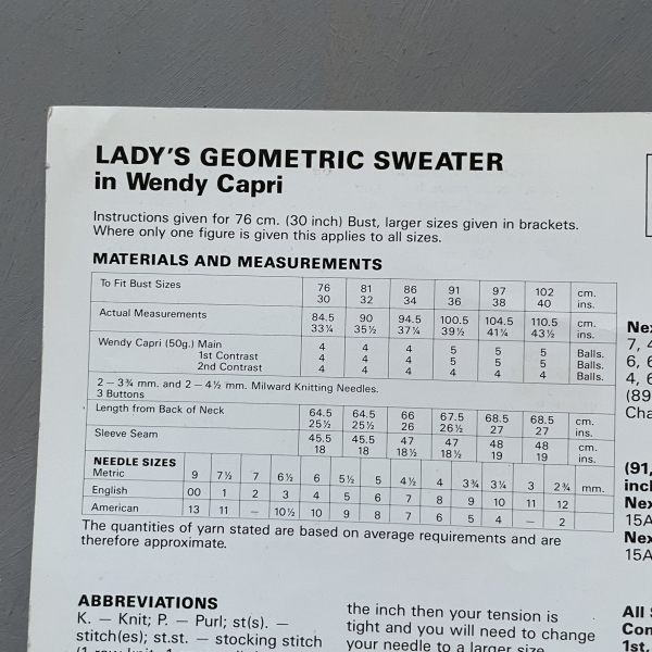 Wendy Capri - 3273 - karta ze wzorem - geometryczny sweter