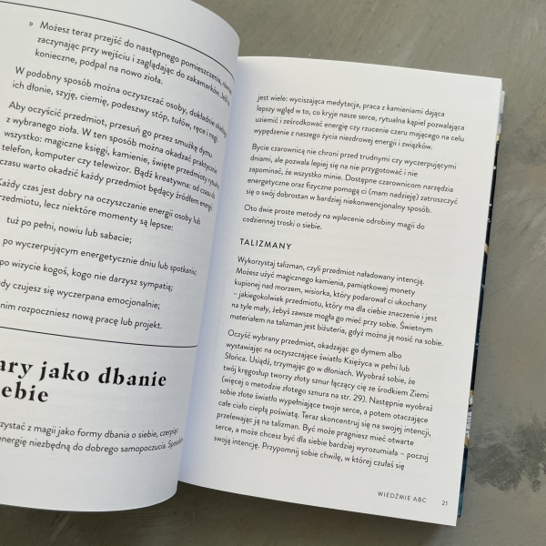 Czary. Jak być współczesną wiedźmą - Gabriela Herstik