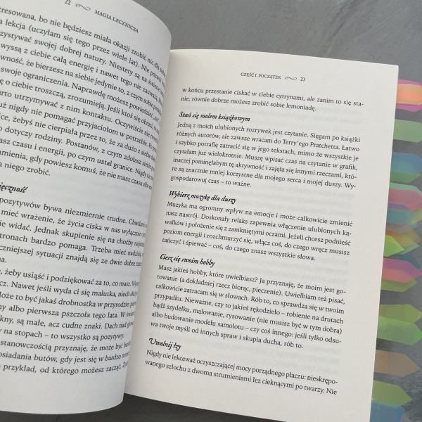Magia lecznicza. Uzdrawiające zaklęcia i rytuały - Rachel Patterson
