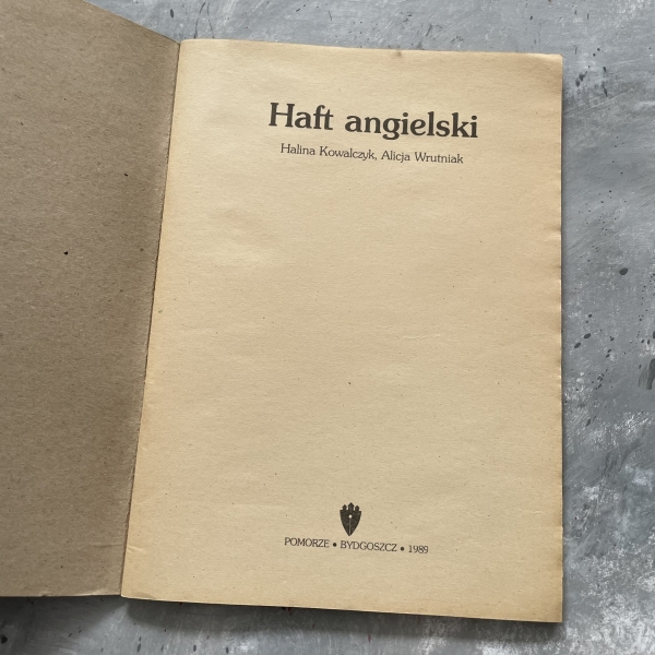 Haft angielski - Halina Kowalczyk