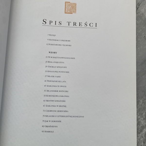 Szydełkowanie firanki i poduszki