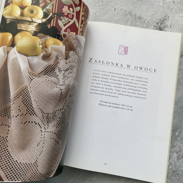 Szydełkowanie firanki i poduszki