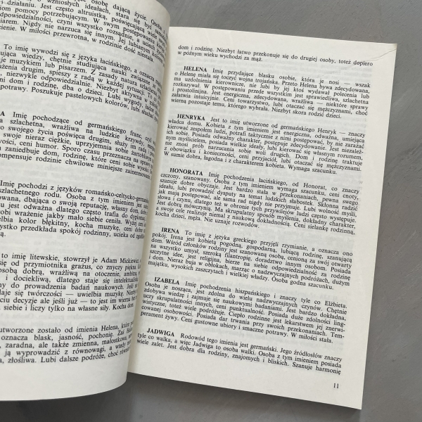 Księga wróżb i horoskopów